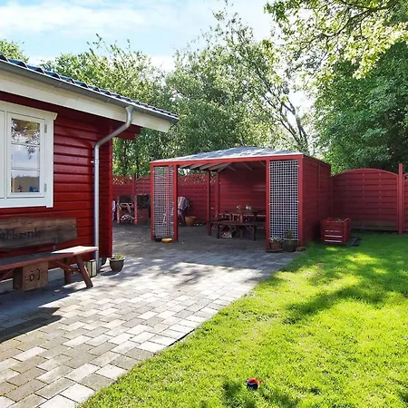 Salme - 100m From The Sea By Interhome Otterup